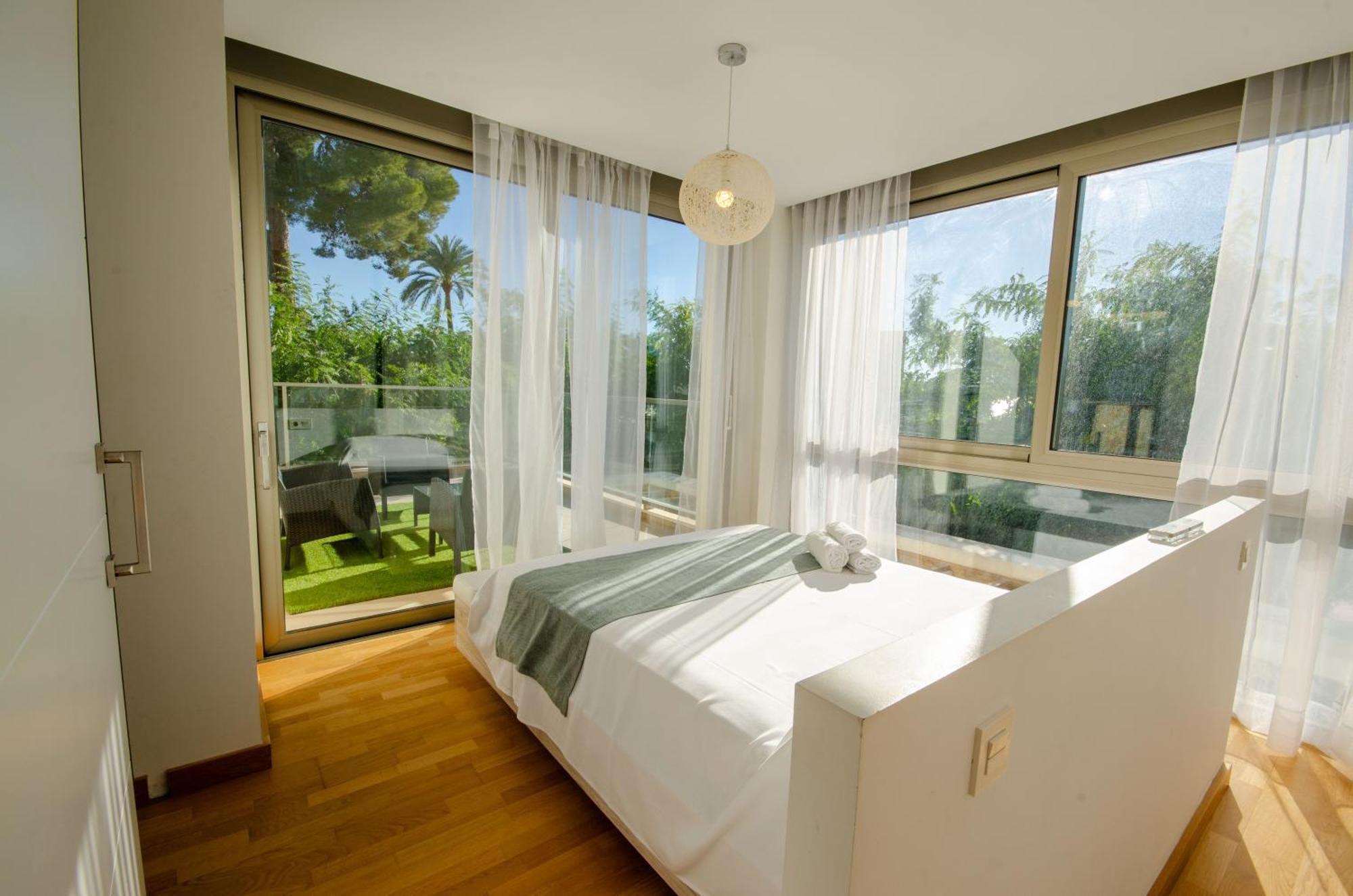 Villa Paradise Beach Ла-Віла-Джойоза Екстер'єр фото
